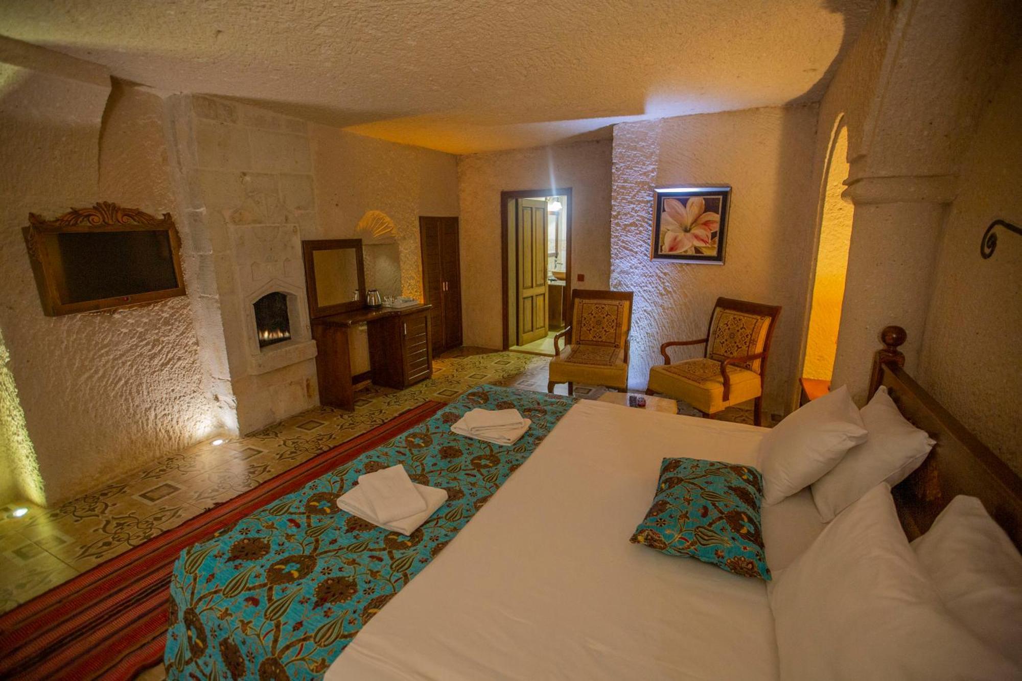 Hermes Cave Hotel Ючхисар Стая снимка