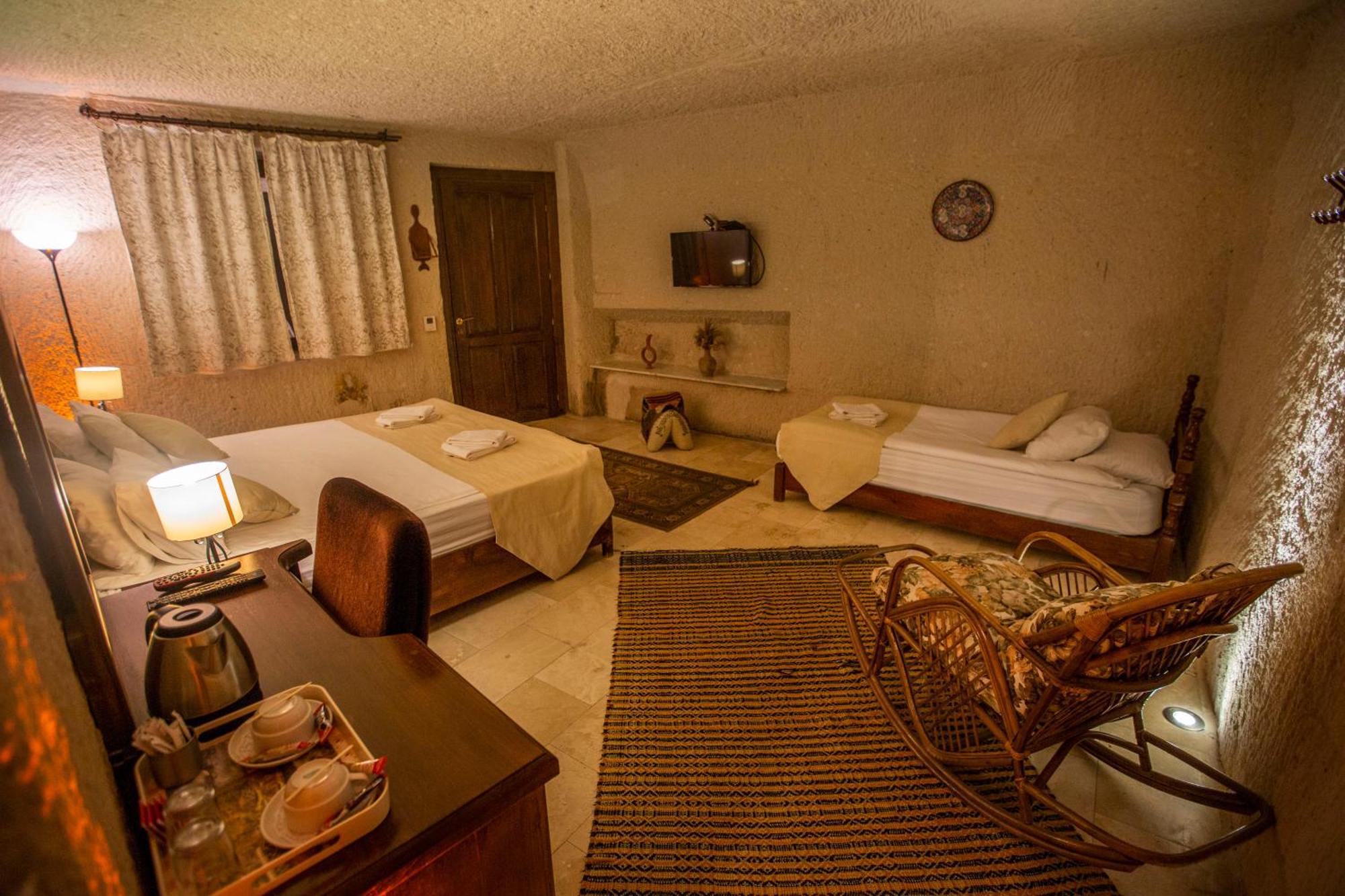 Hermes Cave Hotel Ючхисар Стая снимка