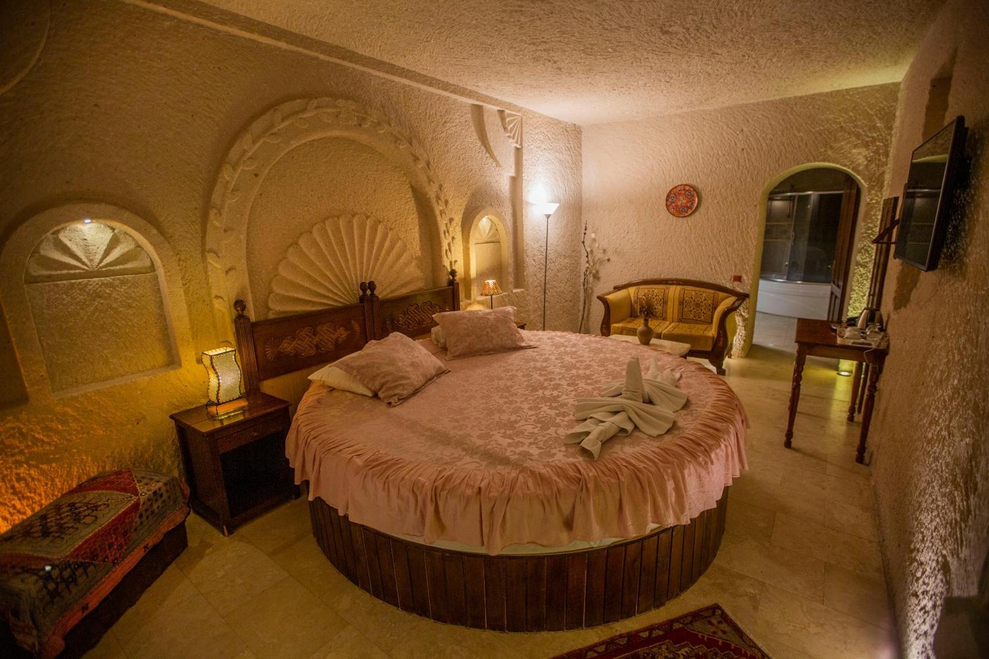 Hermes Cave Hotel Ючхисар Стая снимка