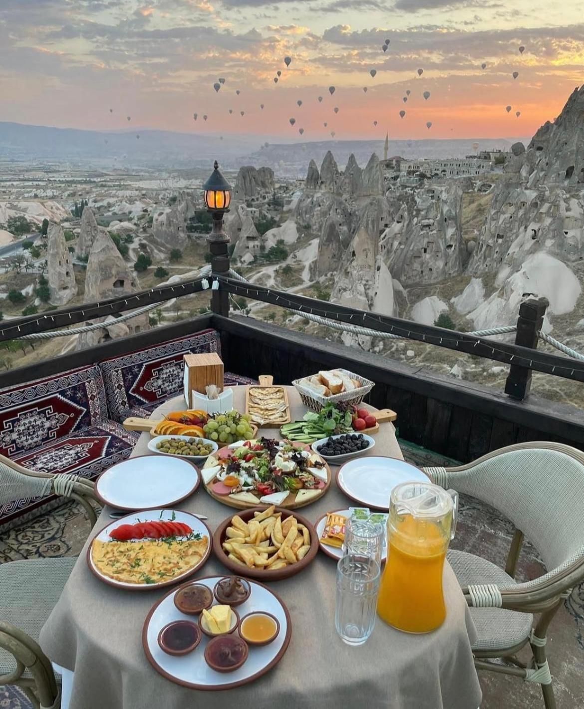 Hermes Cave Hotel Ючхисар Екстериор снимка