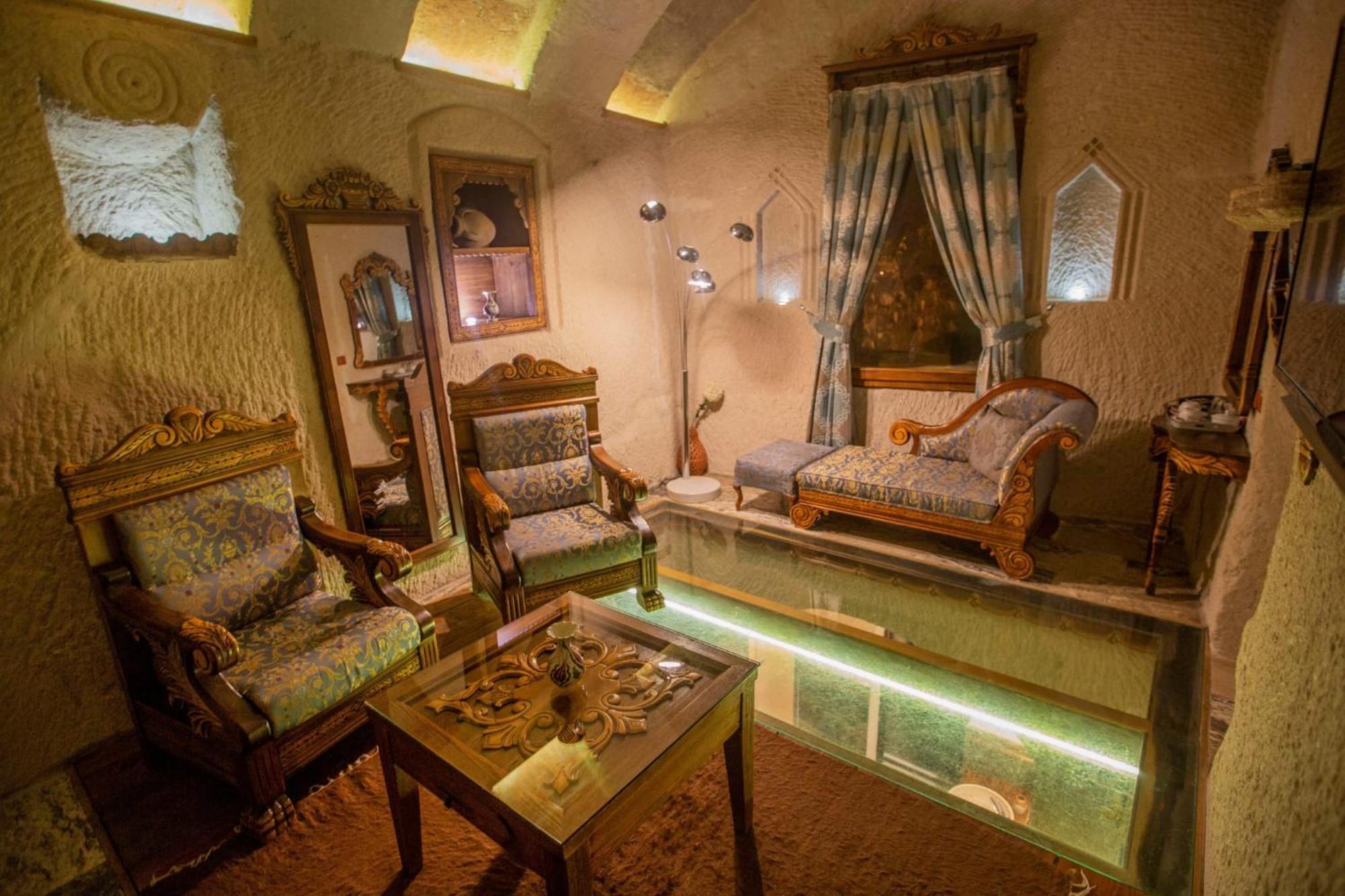 Hermes Cave Hotel Ючхисар Екстериор снимка