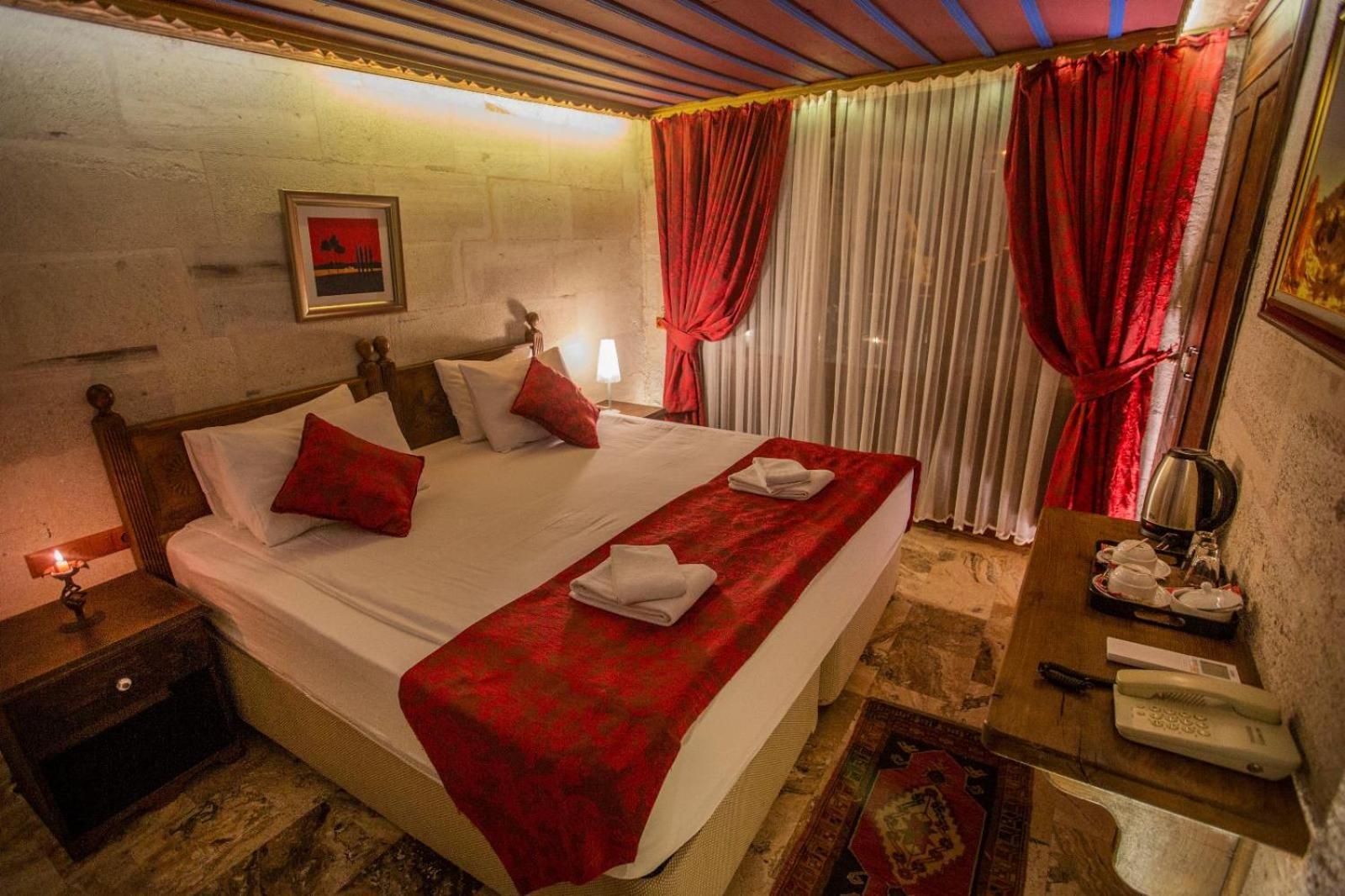 Hermes Cave Hotel Ючхисар Екстериор снимка