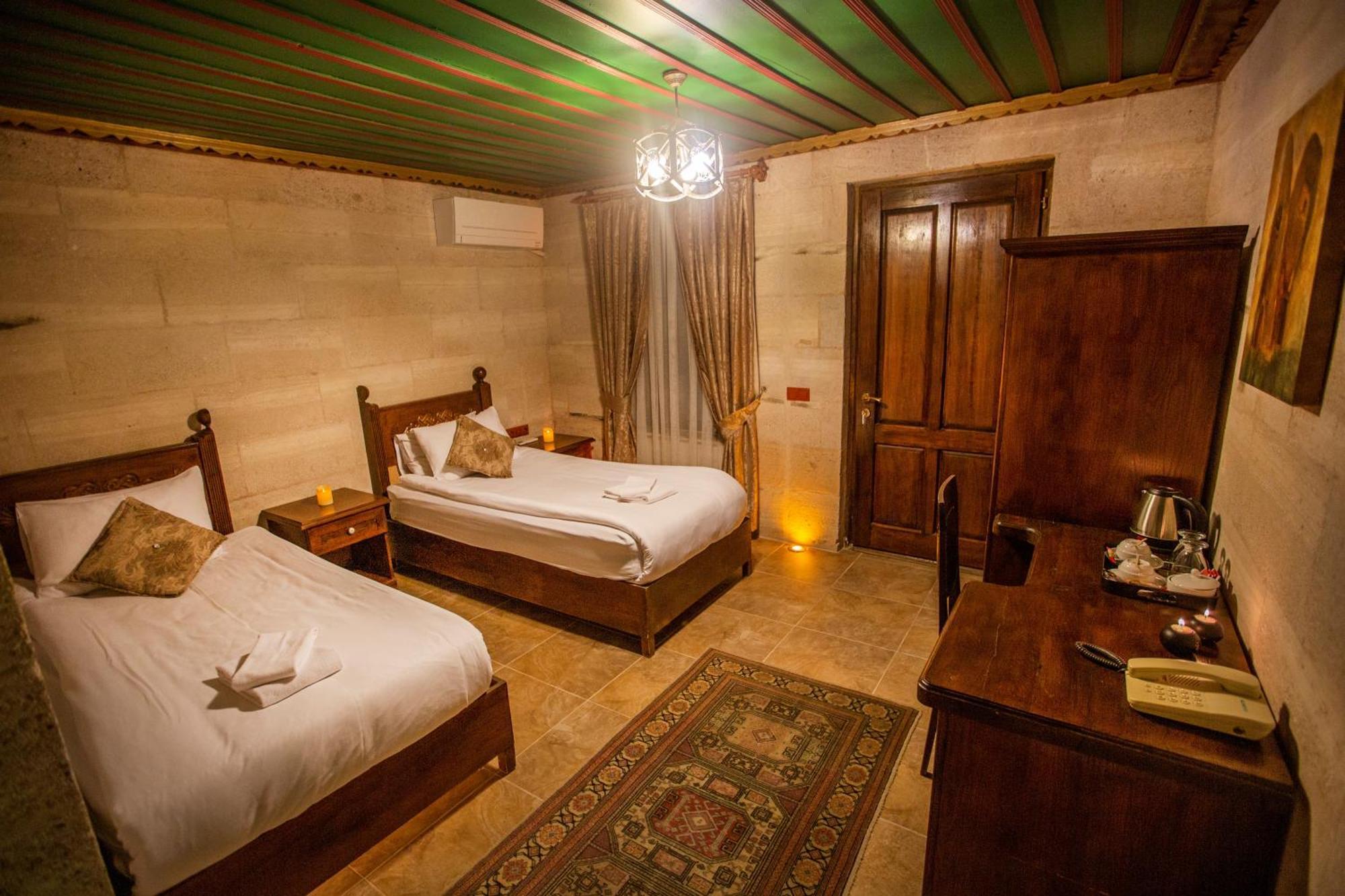 Hermes Cave Hotel Ючхисар Екстериор снимка