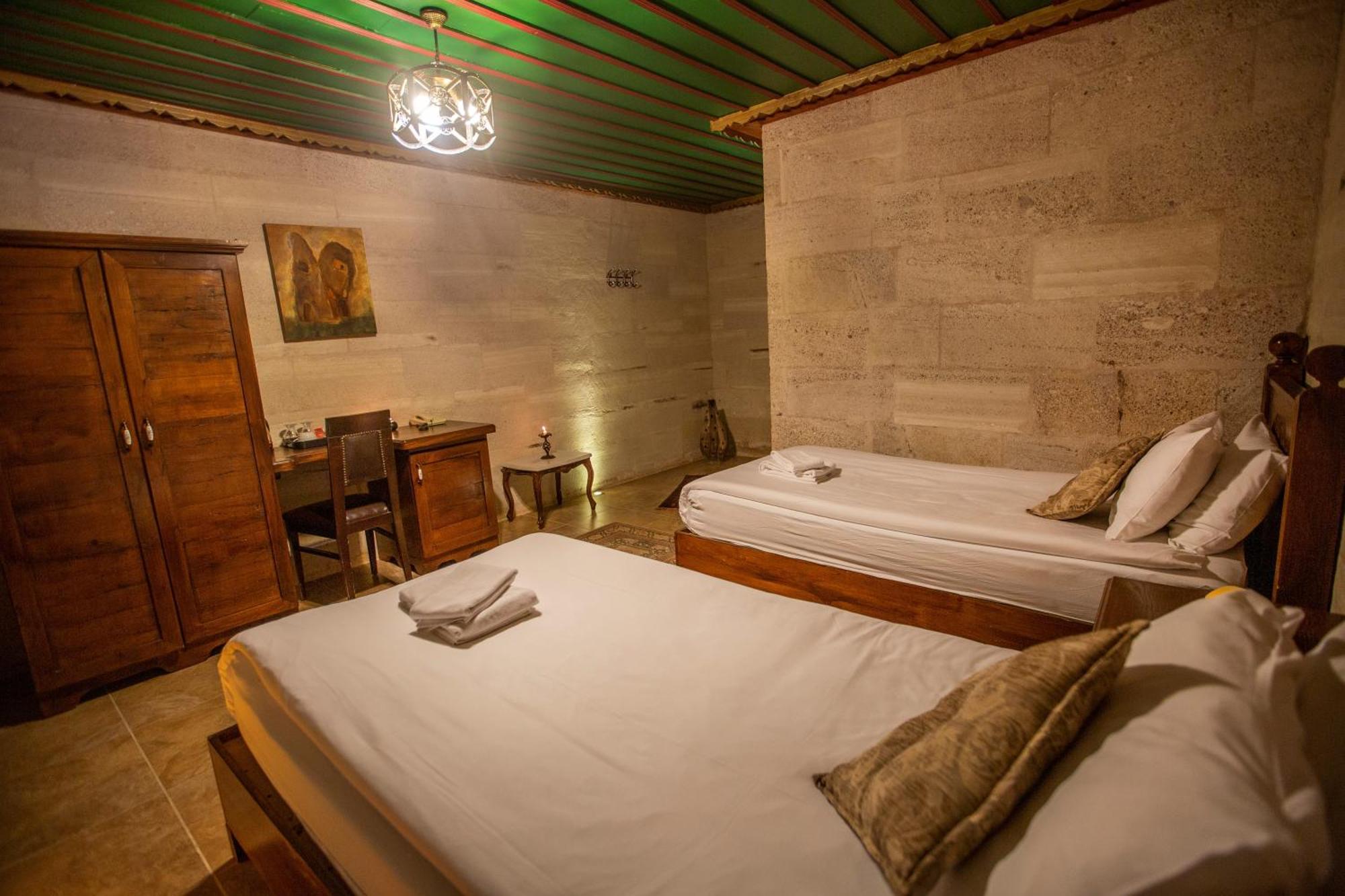 Hermes Cave Hotel Ючхисар Екстериор снимка