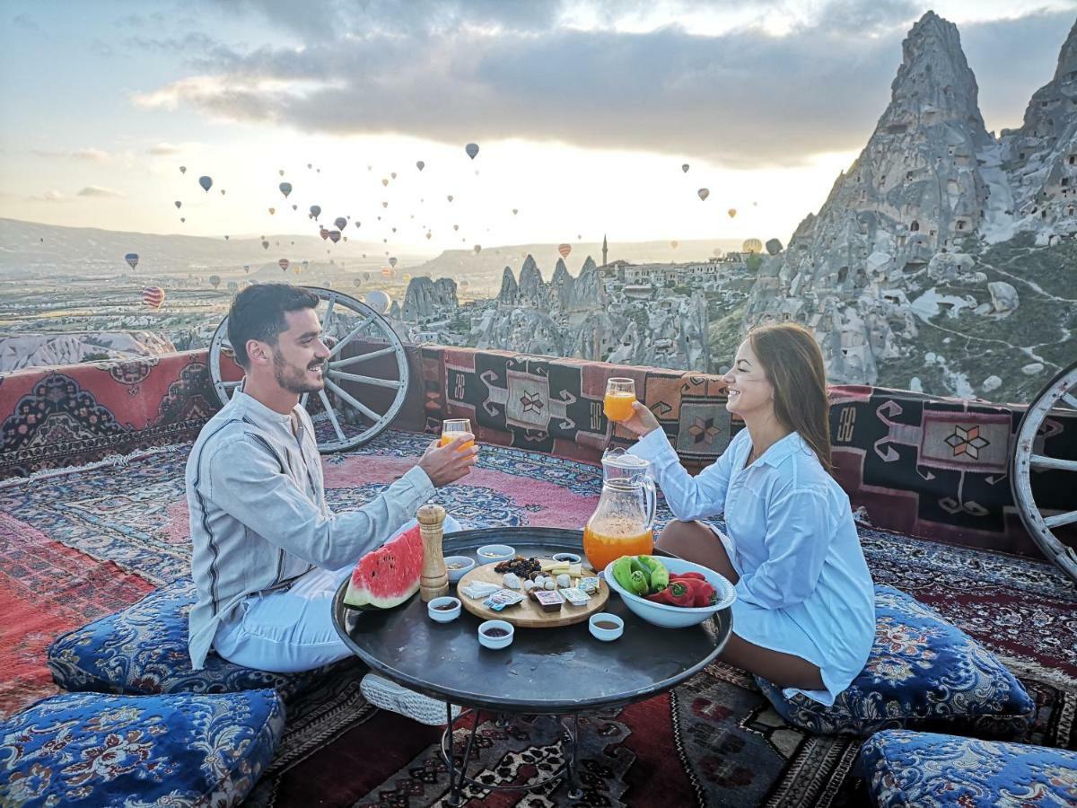 Hermes Cave Hotel Ючхисар Екстериор снимка